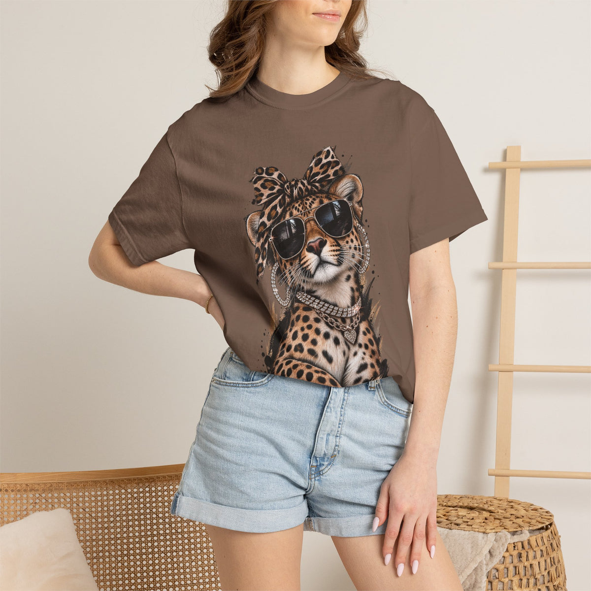 Too Glam to Tame Graphic Tee